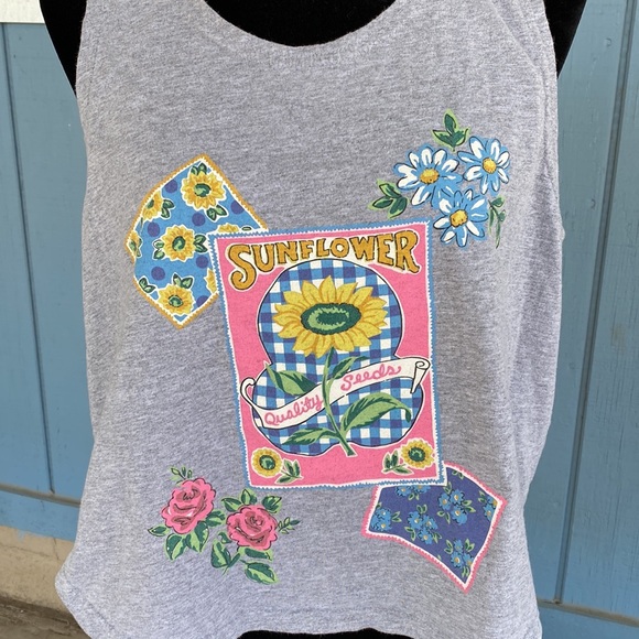 The Body Co Tank Top - Picture 2 of 3